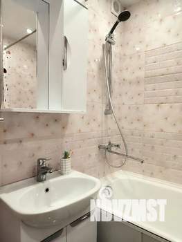 1-к квартира, посуточно, 38м2, 5/10 этаж