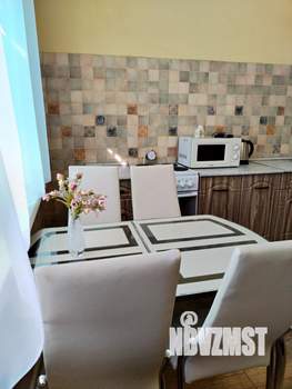 1-к квартира, посуточно, 44м2, 1/1 этаж