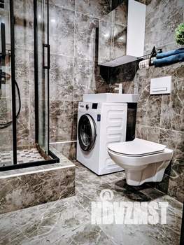 1-к квартира, посуточно, 38м2, 6/18 этаж