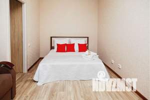 1-к квартира, посуточно, 36м2, 16/16 этаж