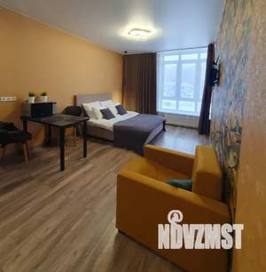 1-к квартира, посуточно, 32м2, 4/18 этаж