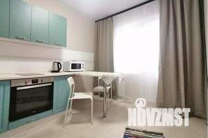 1-к квартира, посуточно, 40м2, 16/17 этаж