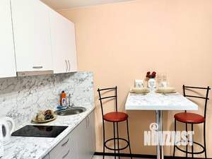 1-к квартира, посуточно, 28м2, 1/1 этаж