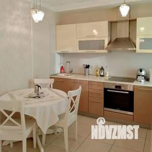 2-к квартира, посуточно, 53м2, 13/14 этаж