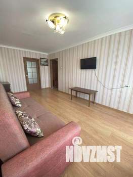 1-к квартира, посуточно, 44м2, 1/1 этаж