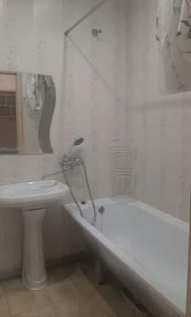 Студия квартира, на длительный срок, 32м2, 5/14 этаж