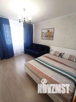 1-к квартира, посуточно, 35м2, 9/16 этаж