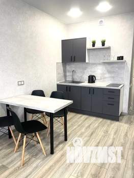 Студия квартира, посуточно, 30м2, 3/15 этаж