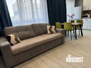 1-к квартира, посуточно, 40м2, 11/16 этаж