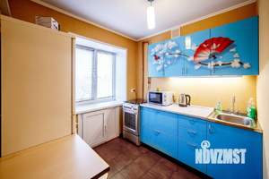 2-к квартира, посуточно, 52м2, 1/1 этаж