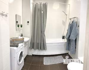 2-к квартира, посуточно, 45м2, 8/16 этаж