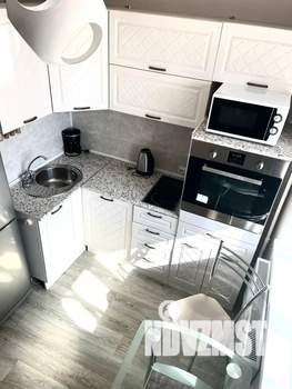 1-к квартира, посуточно, 40м2, 4/10 этаж