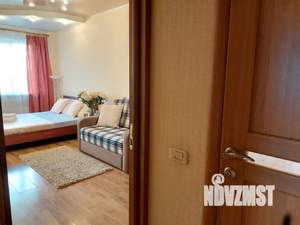 2-к квартира, посуточно, 65м2, 13/16 этаж
