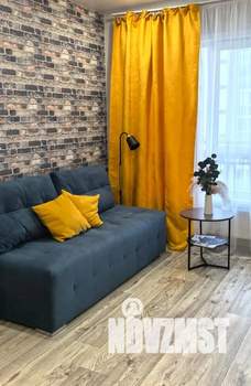 1-к квартира, посуточно, 35м2, 8/16 этаж