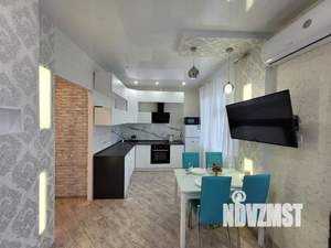 2-к квартира, посуточно, 40м2, 12/19 этаж