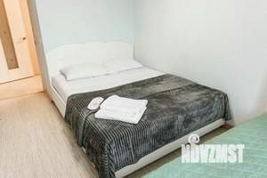 2-к квартира, посуточно, 50м2, 1/1 этаж