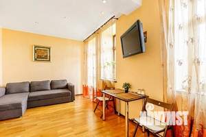 2-к квартира, посуточно, 52м2, 1/1 этаж