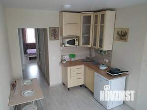 1-к квартира, посуточно, 42м2, 6/10 этаж