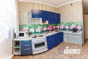 2-к квартира, посуточно, 60м2, 1/1 этаж