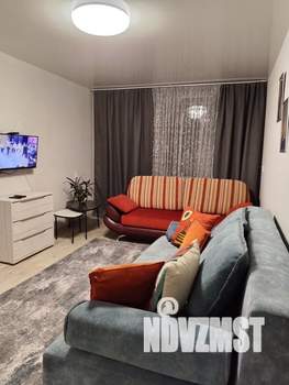 2-к квартира, посуточно, 44м2, 3/5 этаж