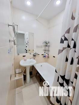 1-к квартира, посуточно, 35м2, 4/5 этаж