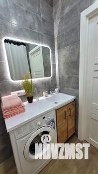 1-к квартира, посуточно, 37м2, 9/9 этаж