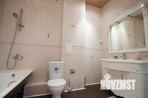 2-к квартира, посуточно, 65м2, 1/1 этаж