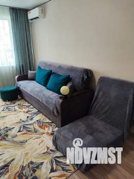 Студия квартира, посуточно, 27м2, 3/9 этаж