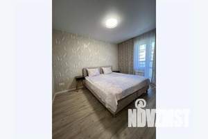2-к квартира, посуточно, 42м2, 7/16 этаж