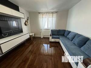 3-к квартира, посуточно, 90м2, 1/1 этаж