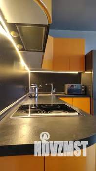 1-к квартира, посуточно, 53м2, 16/16 этаж