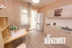 1-к квартира, посуточно, 35м2, 1/12 этаж