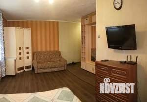 1-к квартира, посуточно, 32м2, 5/5 этаж