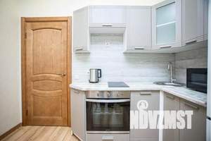 2-к квартира, посуточно, 40м2, 1/15 этаж