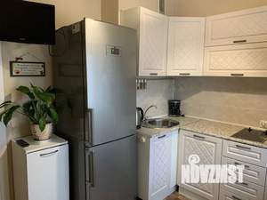 1-к квартира, посуточно, 40м2, 4/10 этаж