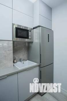 2-к квартира, посуточно, 44м2, 9/17 этаж