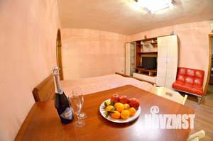 2-к квартира, посуточно, 45м2, 1/1 этаж