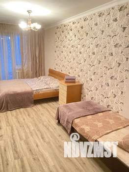 3-к квартира, посуточно, 68м2, 2/9 этаж