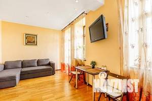 2-к квартира, посуточно, 58м2, 4/4 этаж