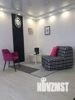 1-к квартира, посуточно, 36м2, 1/1 этаж