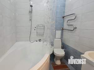 Студия квартира, посуточно, 40м2, 17/18 этаж