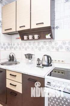 2-к квартира, посуточно, 44м2, 1/1 этаж