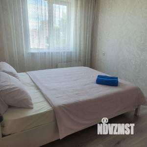 2-к квартира, посуточно, 55м2, 1/1 этаж