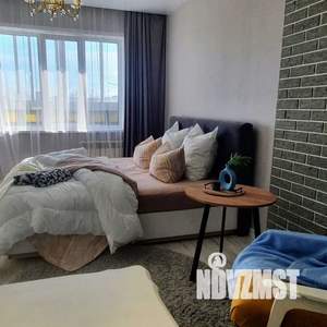 1-к квартира, посуточно, 35м2, 3/16 этаж