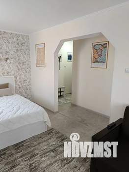 1-к квартира, посуточно, 32м2, 4/5 этаж