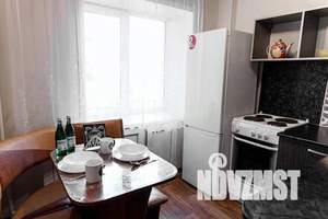 1-к квартира, посуточно, 37м2, 2/5 этаж
