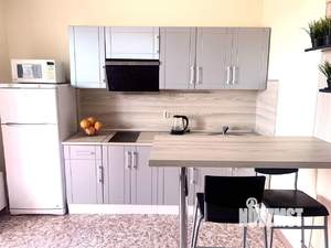 1-к квартира, посуточно, 40м2, 16/16 этаж