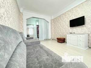 3-к квартира, посуточно, 100м2, 1/1 этаж