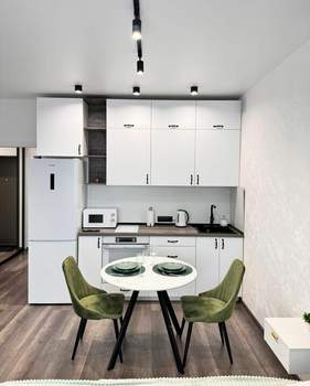 Студия квартира, на длительный срок, 32м2, 1/4 этаж