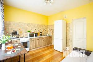 1-к квартира, посуточно, 44м2, 4/9 этаж